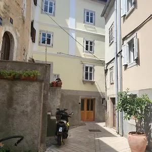 Apartman Pjaceta, Cres